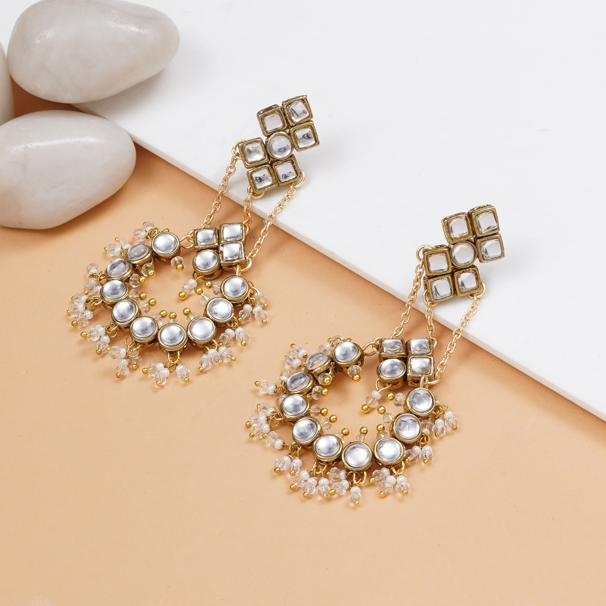 Dramatic Kundan Transparent Chandbali 