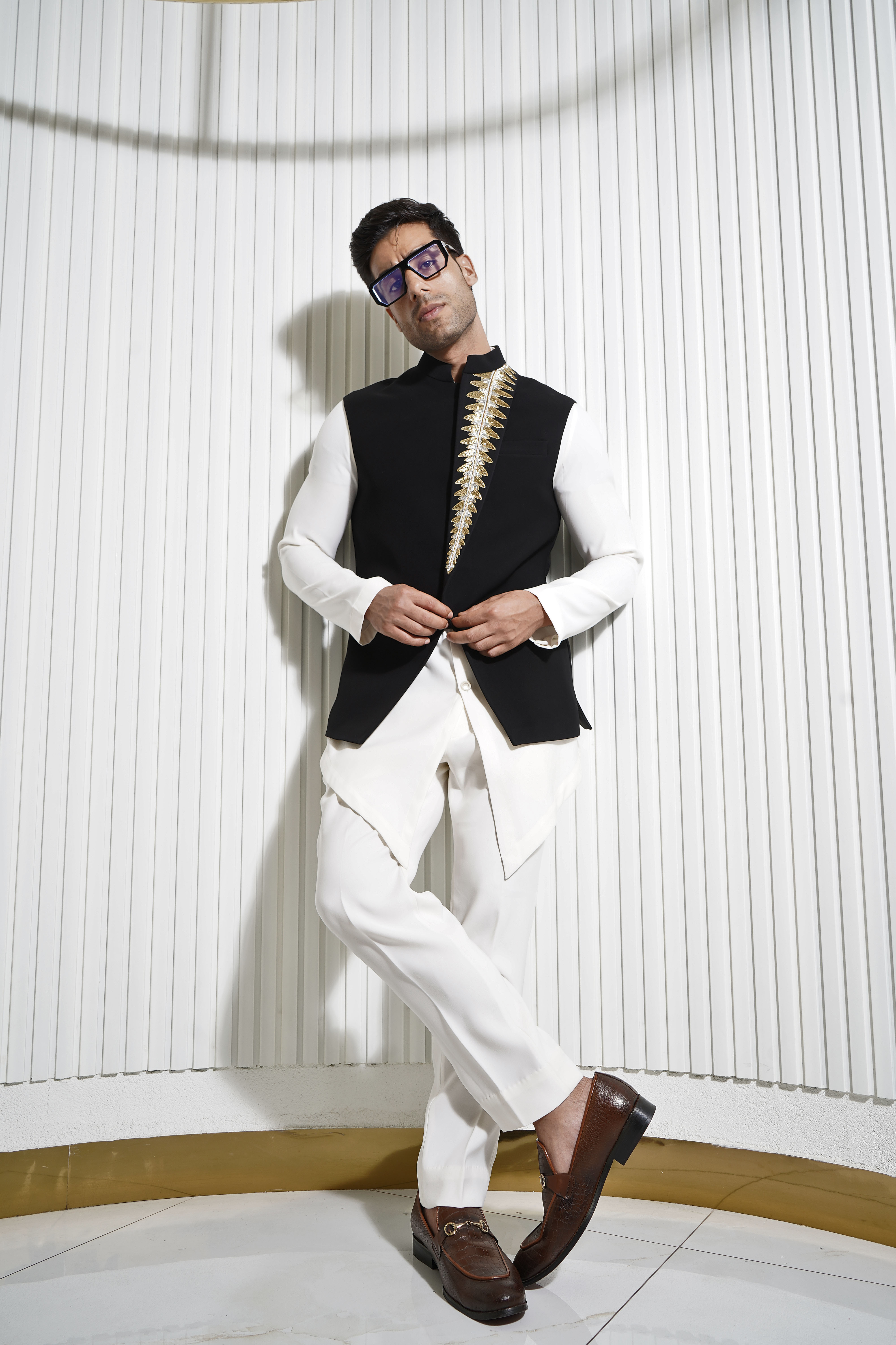 Black Bumari Antique Cutdana Hand Embellished Bandi Jacket Set