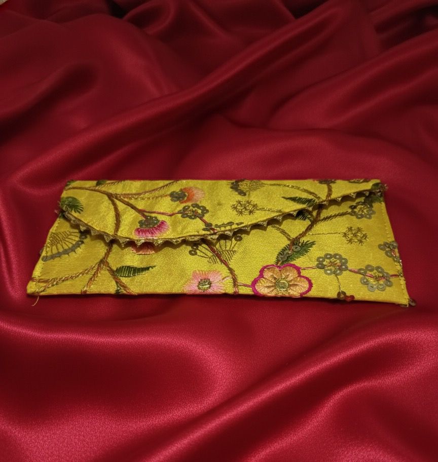 Yellow Embroidered Shagun Envelope