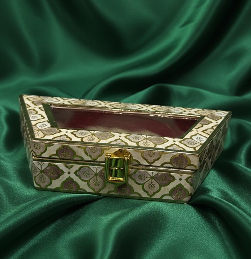 The Cream Brocade Cash Box